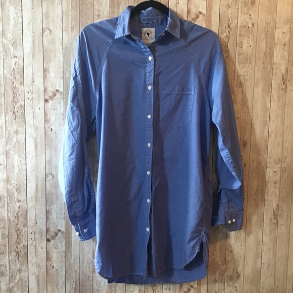 Aritzia Tops - Talula Oxford Button Down Shirt